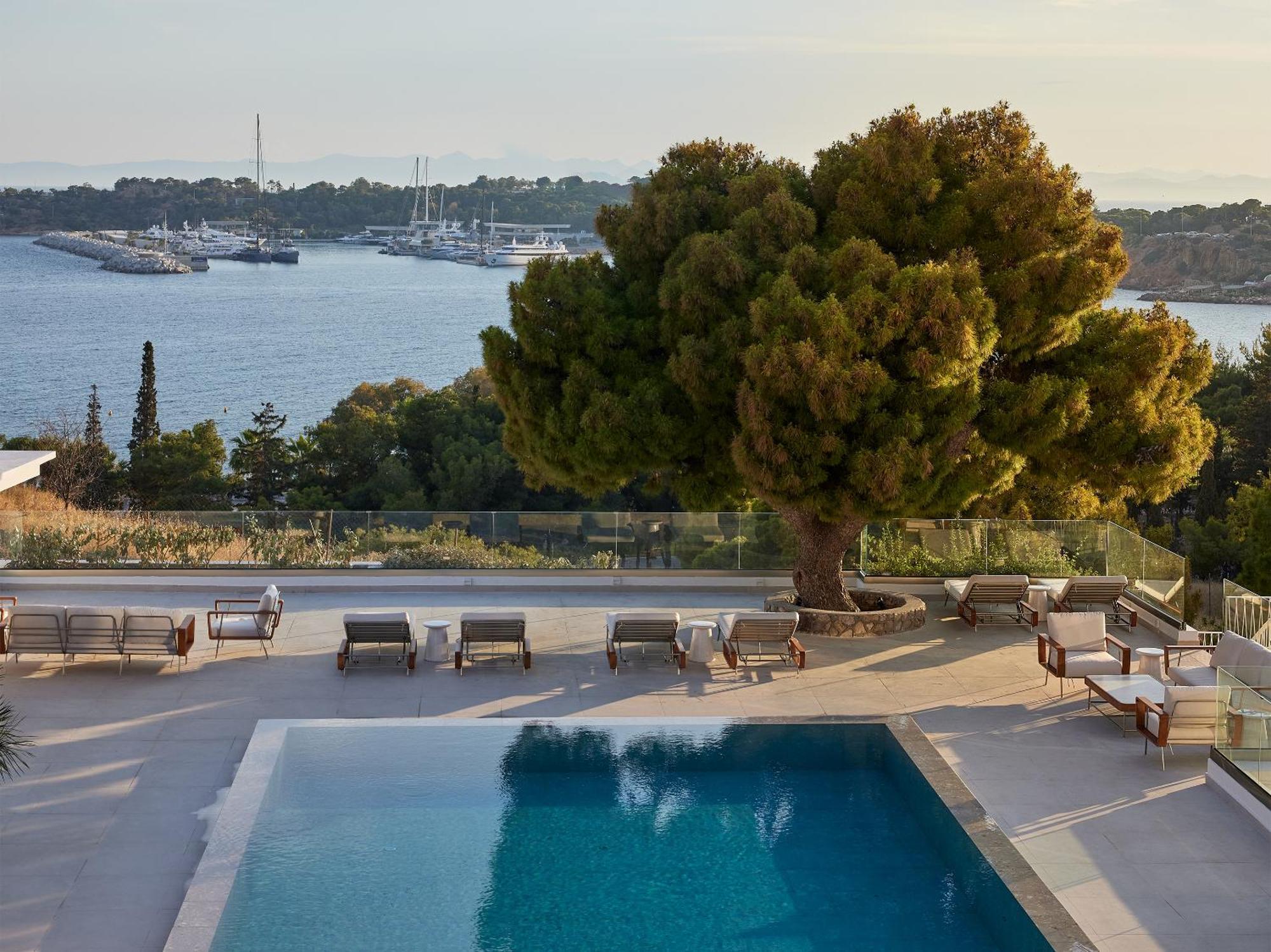 The Roc Club Hotel Vouliagmeni Exterior photo